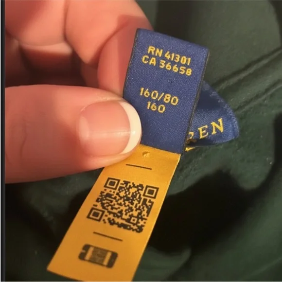 Polo by Ralph Lauren Boy's
Shawl-Collar
Sweatshirt size Large 14/16 - Picture 3 of 3